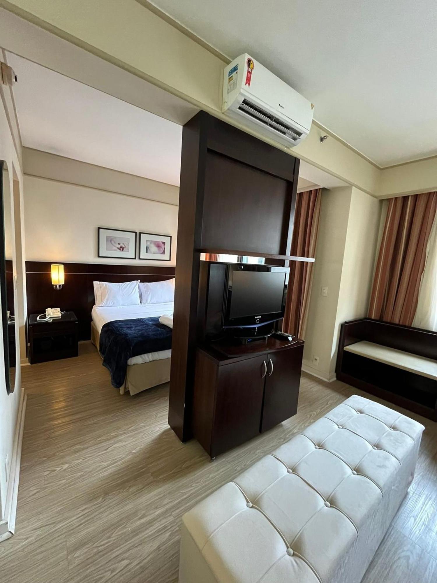 Flat No Itaim | Elegante E Aconchegante - Delfhy Apartment *